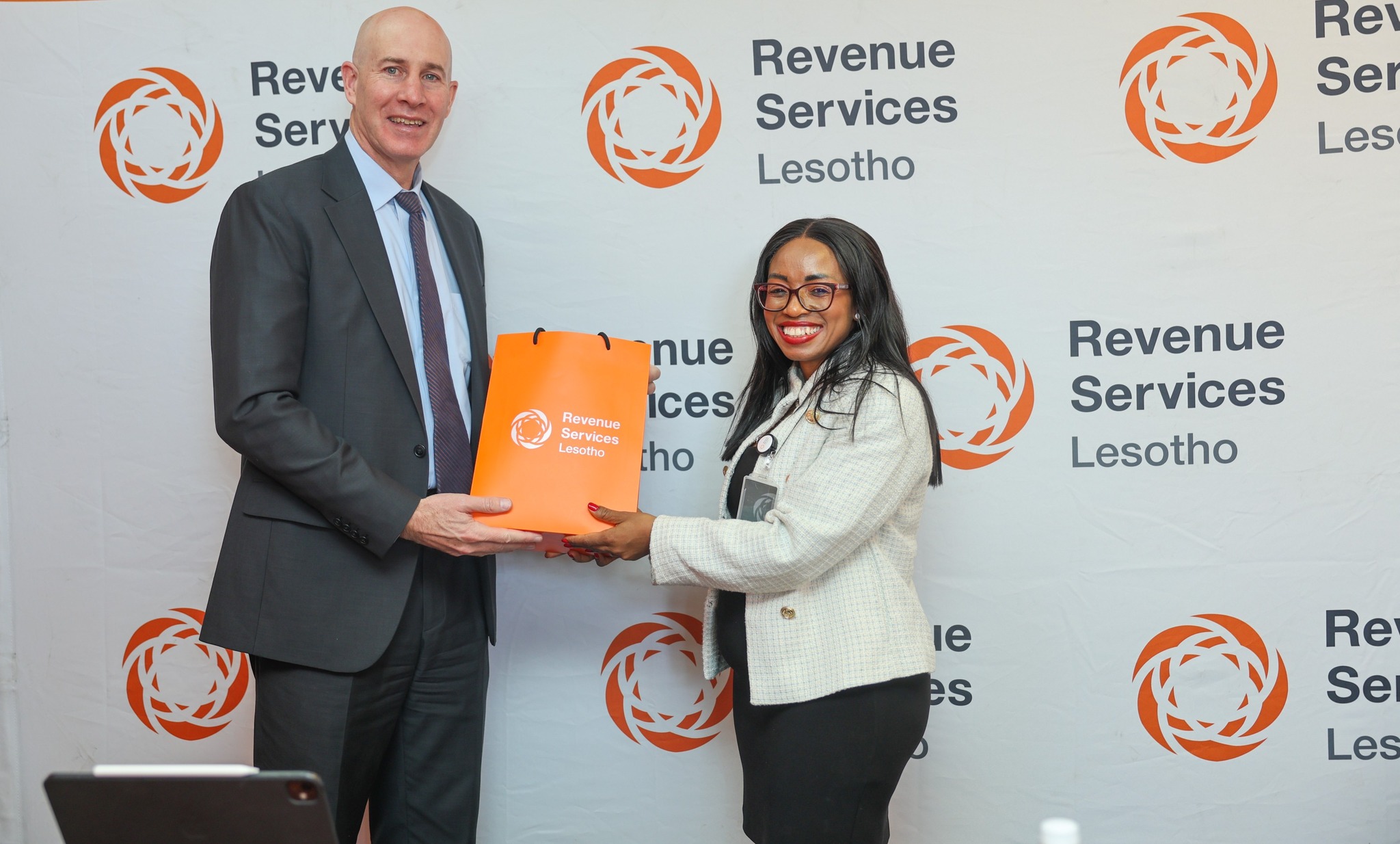 The United States Ambassador to Lesotho, His Excellency Thomas Hines, paid a courtesy call to the Commissioner General of the Revenue Services Lesotho (RSL), Mrs. 'Mathabo Mokoko.